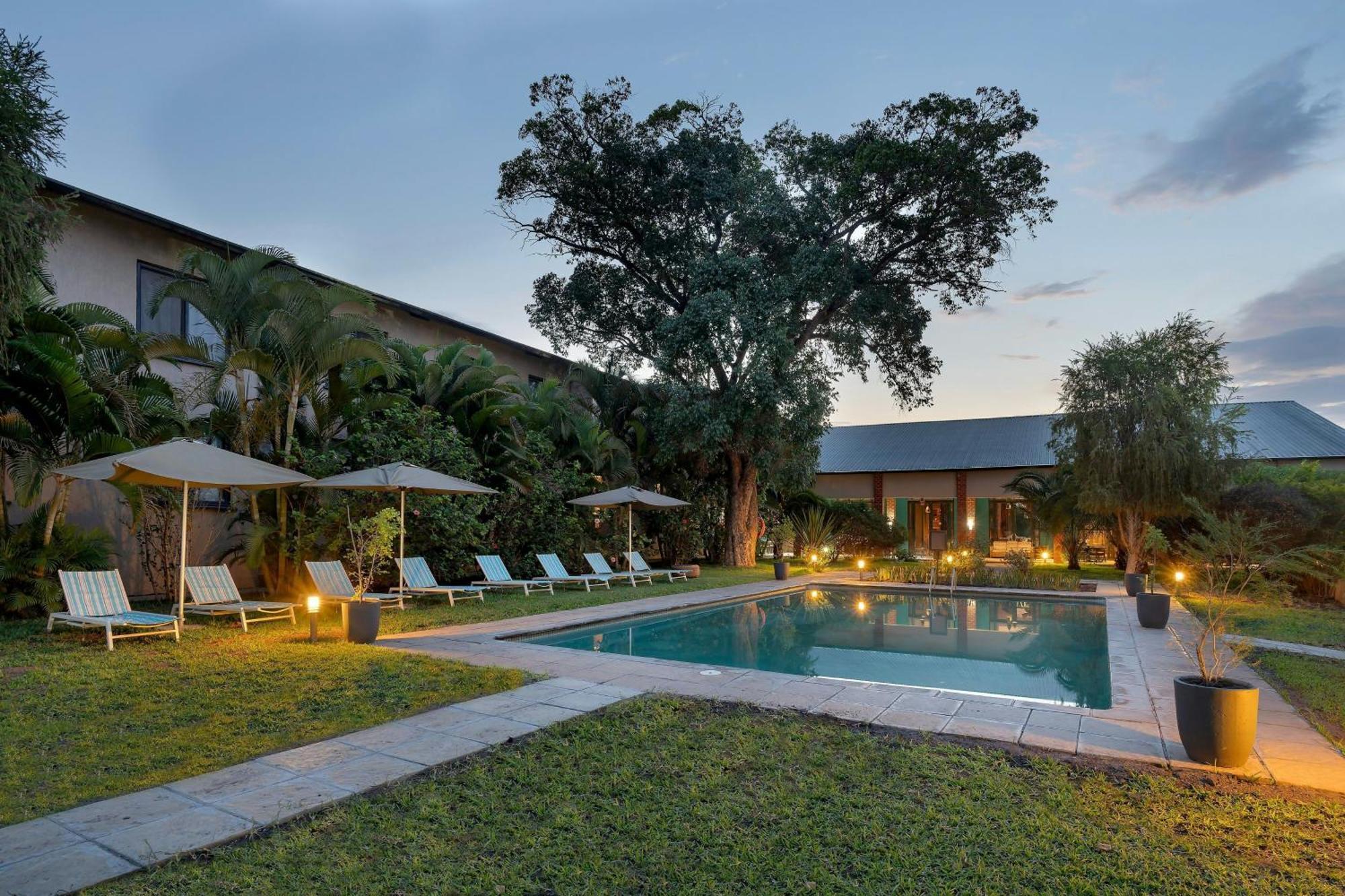 Protea Hotel By Marriott Ndola Exterior foto